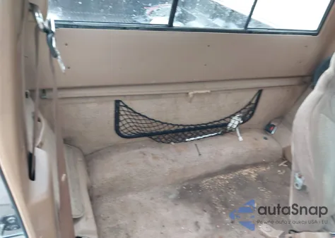 1995 Mazda B4000 Cab Plus z USA, uszkodzony, nr VIN 4F4CR16X9STM13458